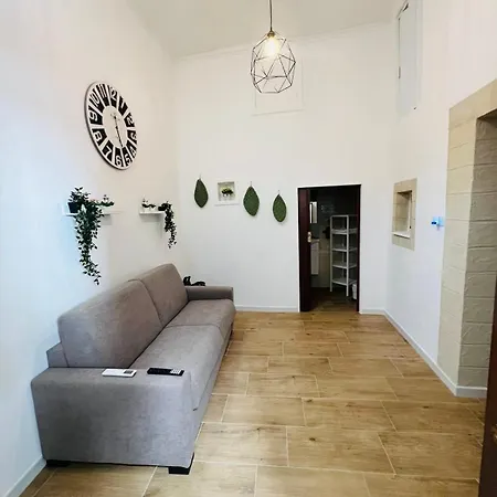 La Corte San Nicola Bed & Breakfast 3*